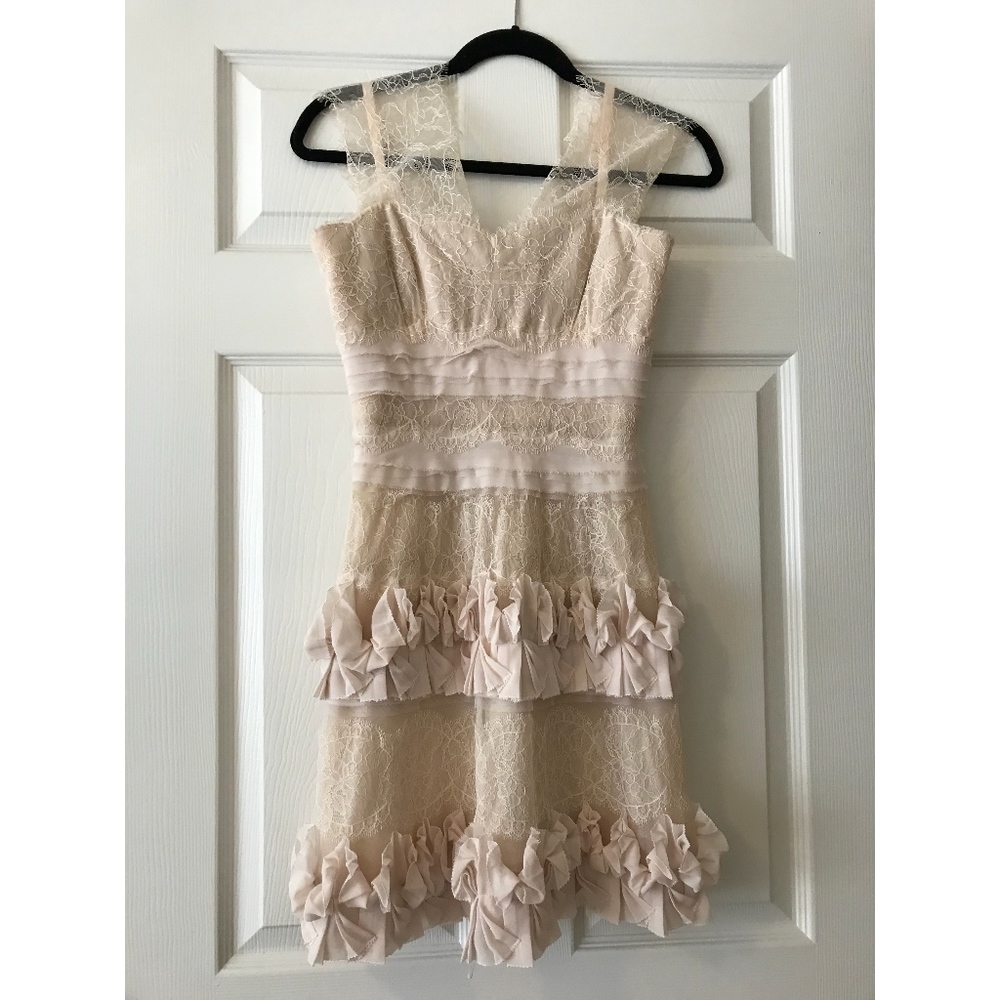 BCBG Cream Off White Lace Ruffle Dress